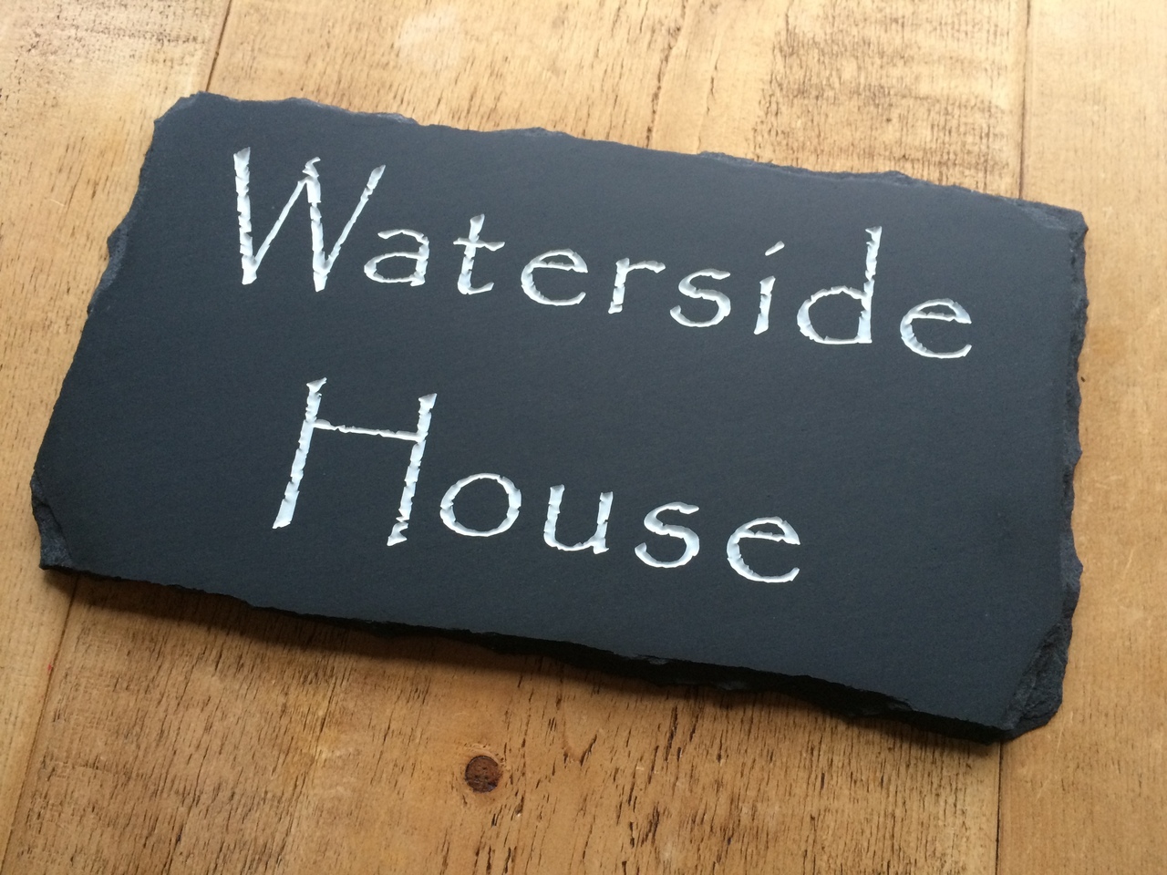 Medium-Rustic-Nameplate-5